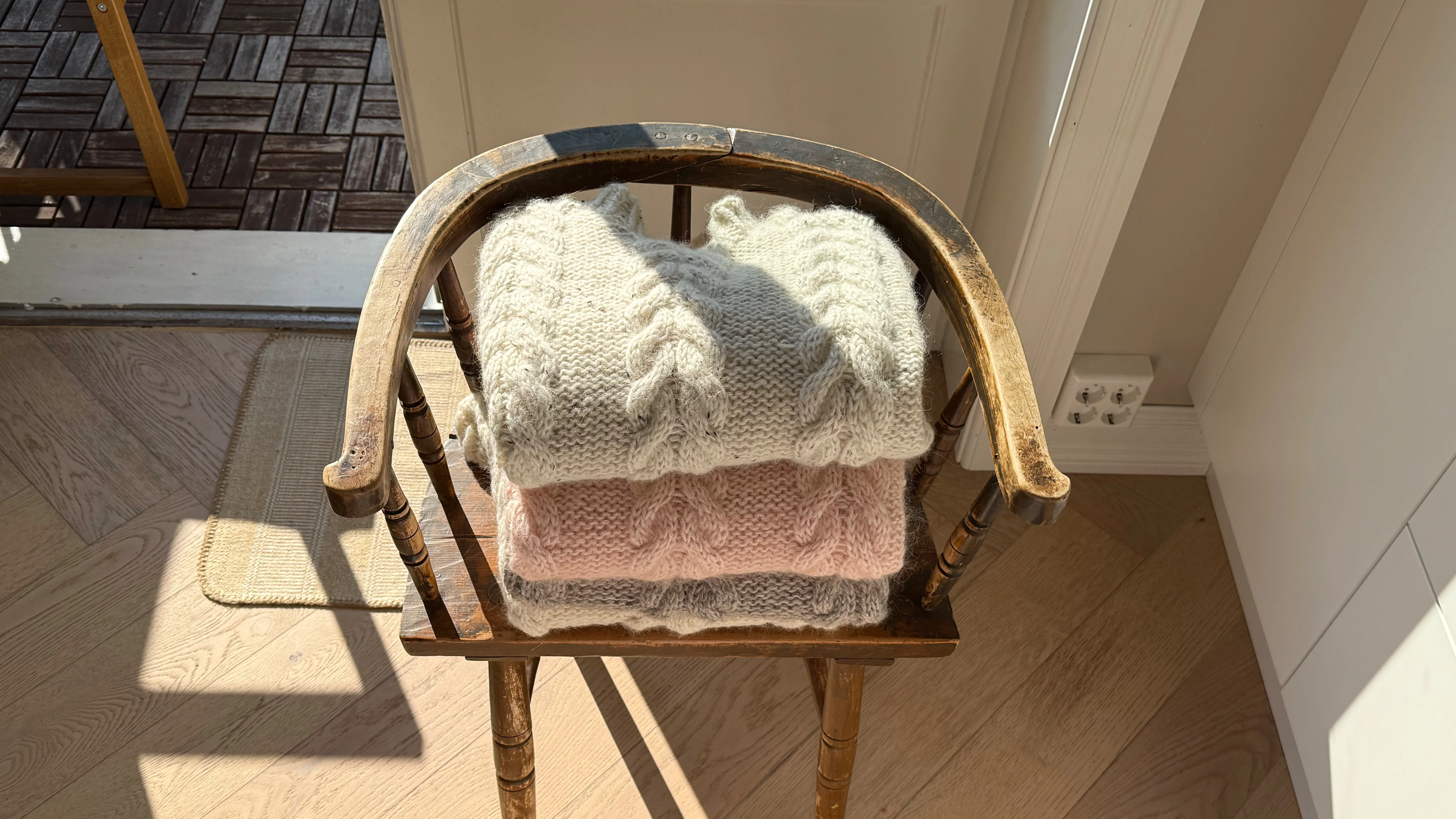 Thilde Sweater - Image 5