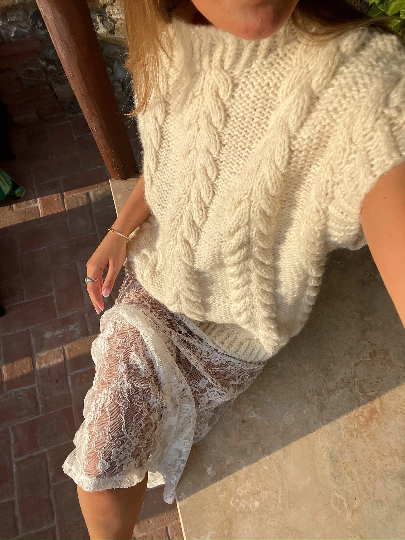 Thilde Vest - Image 6